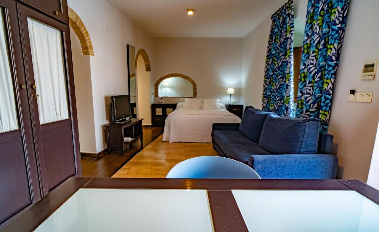 Hotel Alfonso IX (Adults Only) Caceres Exterior photo